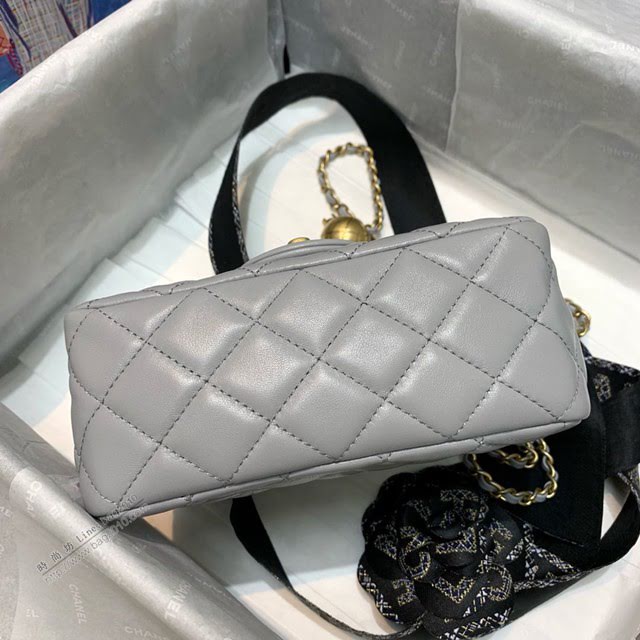 Chanel女包 1786灰色 Chanel2020新款單肩腋下包 Chanel鏈條單肩斜挎小號包  djc3999